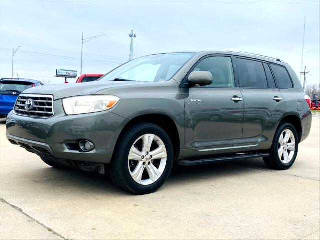 used 2008 Toyota Highlander car, priced at $6,999