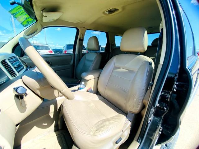 used 2007 Ford Escape car, priced at $5,500