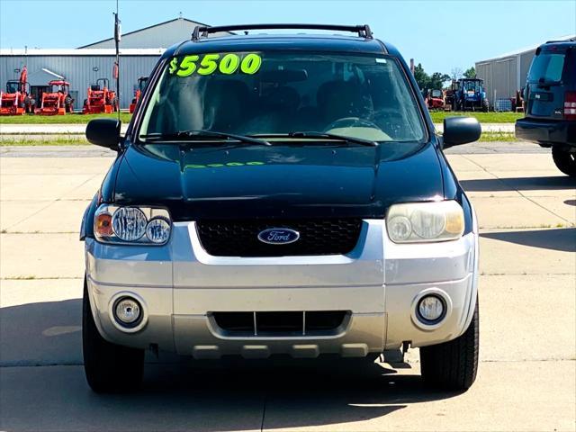 used 2007 Ford Escape car, priced at $5,500