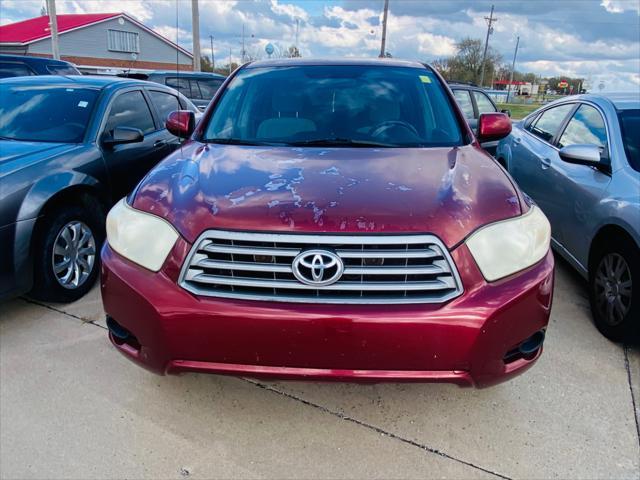 used 2009 Toyota Highlander car, priced at $5,700