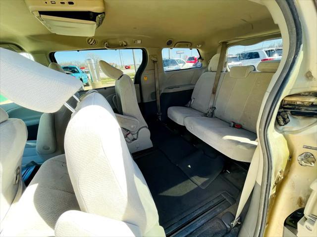 used 2012 Toyota Sienna car