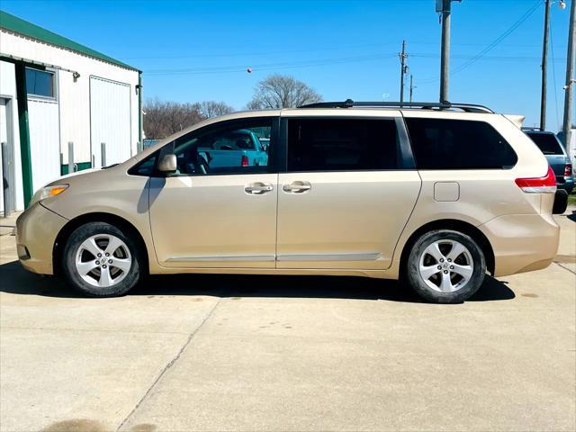 used 2012 Toyota Sienna car