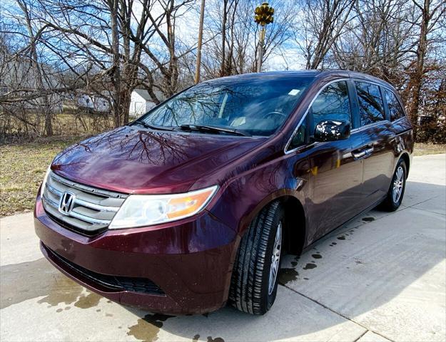 used 2013 Honda Odyssey car, priced at $7,500