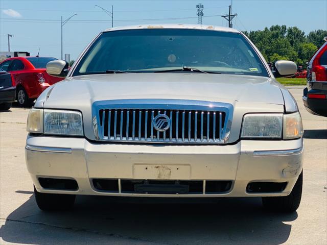 used 2008 Mercury Grand Marquis car, priced at $3,700