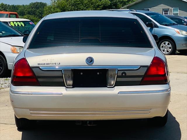 used 2008 Mercury Grand Marquis car, priced at $3,700