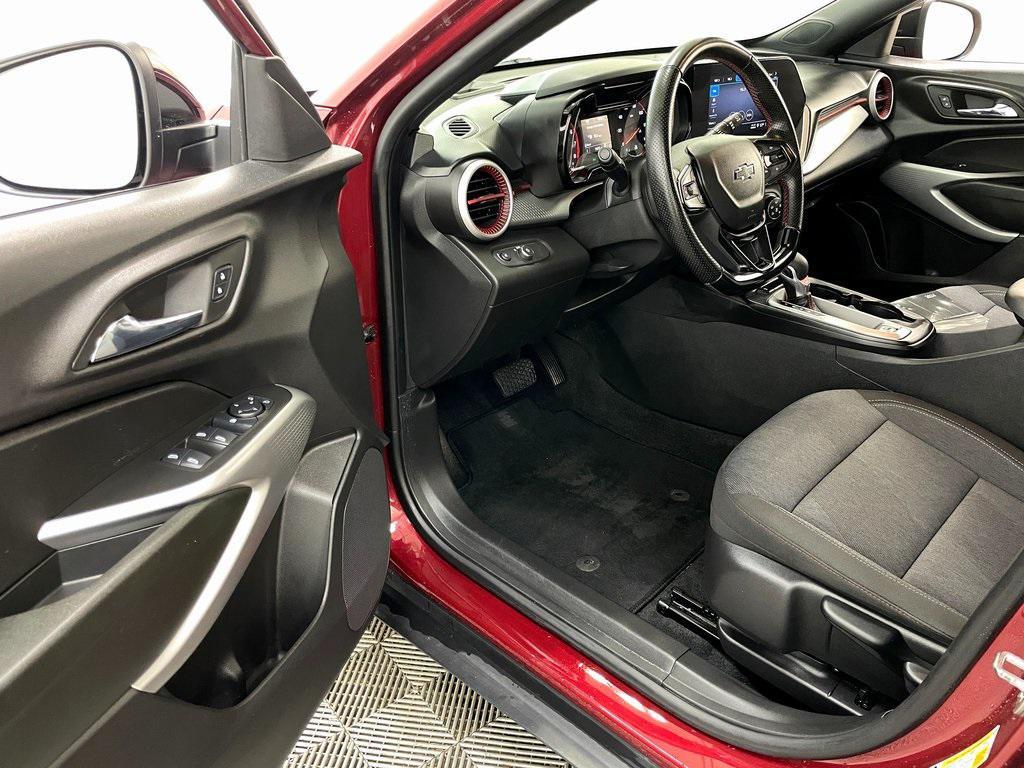 used 2024 Chevrolet Trax car, priced at $22,999