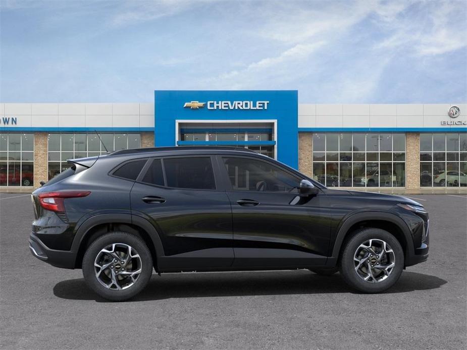 new 2025 Chevrolet Trax car, priced at $23,595