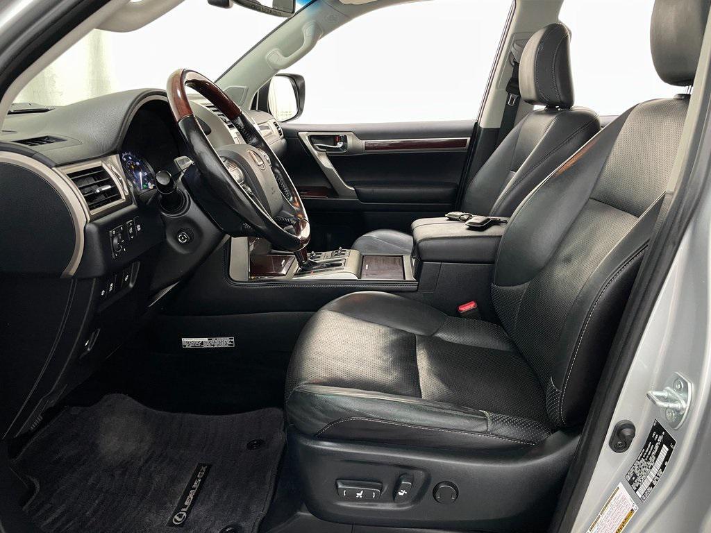 used 2016 Lexus GX 460 car, priced at $28,799