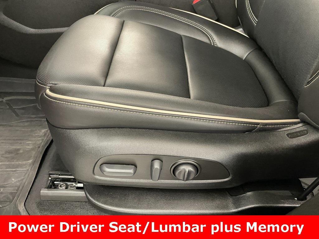 used 2023 Chevrolet Traverse car, priced at $41,559