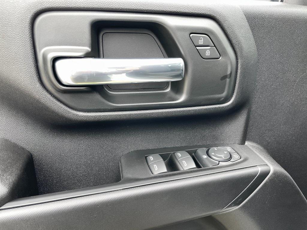 new 2025 Chevrolet Silverado 3500 car, priced at $48,788