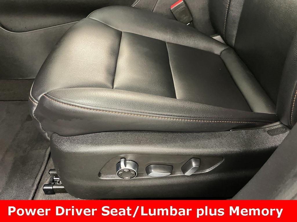 used 2023 Cadillac XT4 car