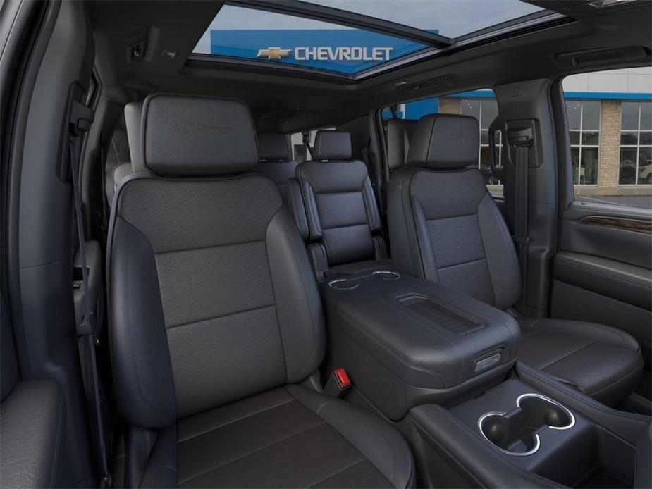 new 2024 Chevrolet Suburban car, priced at $94,670