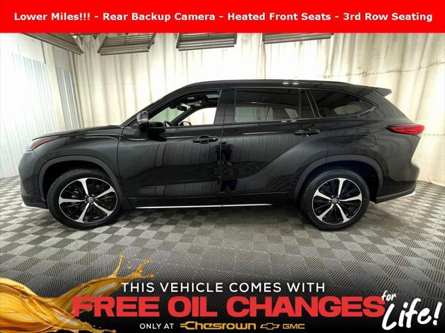 used 2021 Toyota Highlander car, priced at $35,195