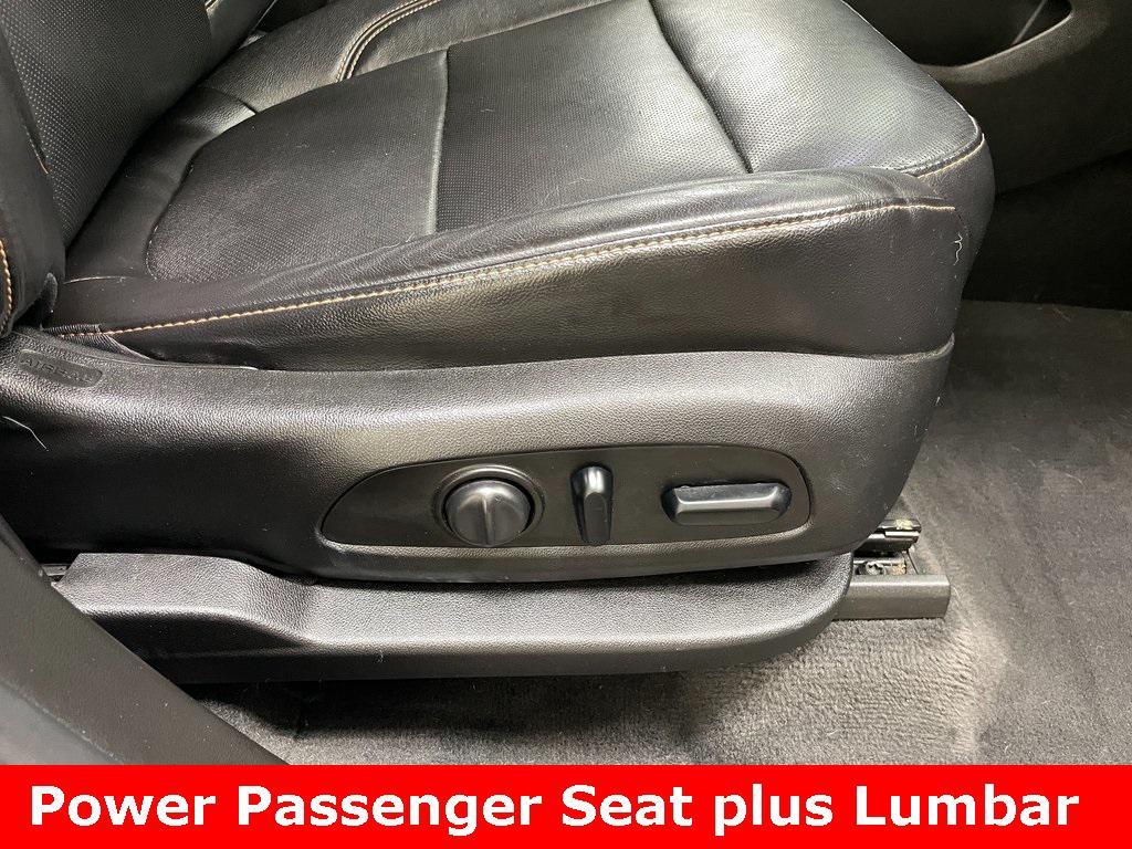 used 2019 Chevrolet Traverse car, priced at $20,999