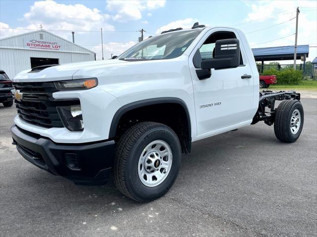 new 2025 Chevrolet Silverado 3500 car, priced at $45,795