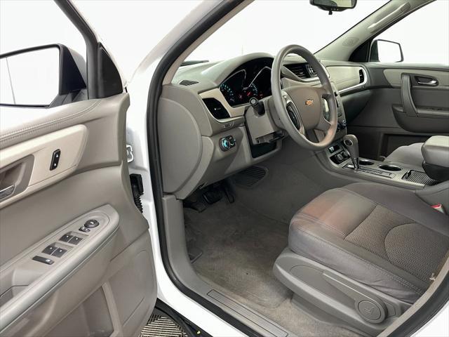used 2017 Chevrolet Traverse car, priced at $15,595