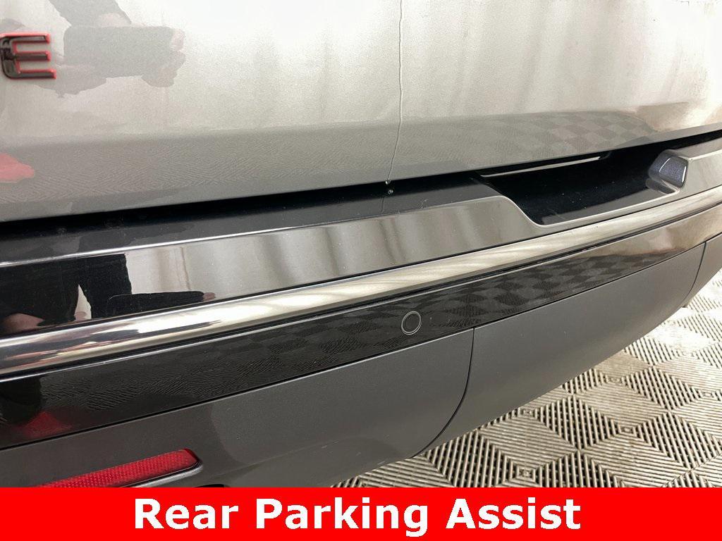 used 2023 Chevrolet Traverse car, priced at $42,995