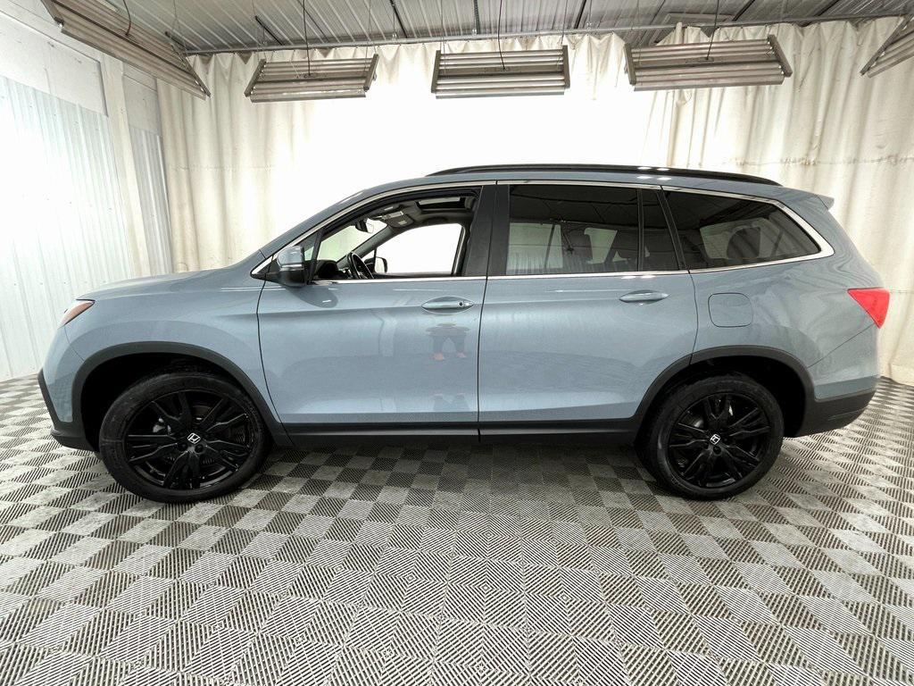used 2022 Honda Pilot car, priced at $32,999