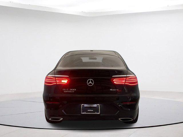 used 2019 Mercedes-Benz GLC 300 car, priced at $32,493