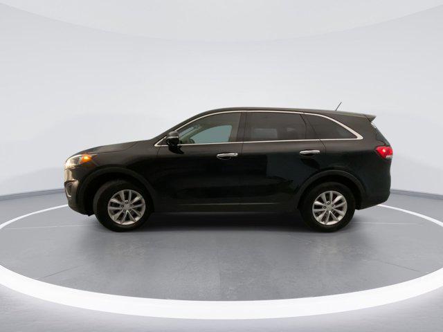 used 2018 Kia Sorento car, priced at $11,492