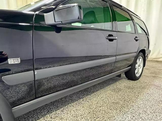 used 2000 Volvo V70 car, priced at $13,888