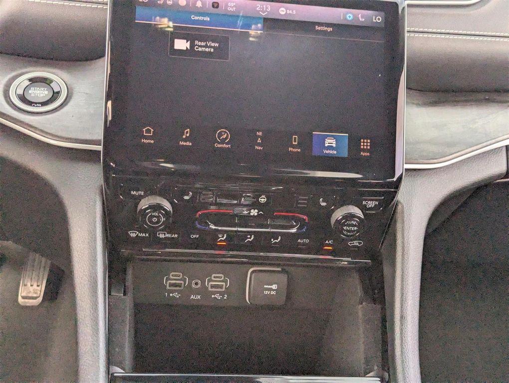 used 2023 Jeep Grand Cherokee car, priced at $26,897