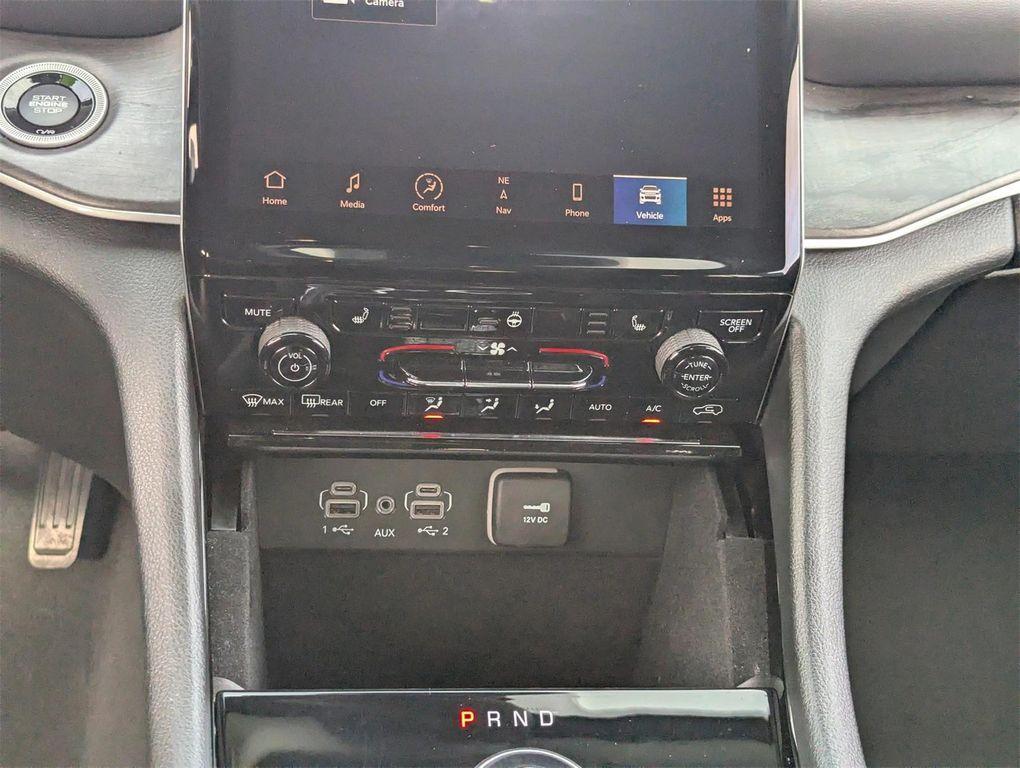 used 2023 Jeep Grand Cherokee car, priced at $26,897