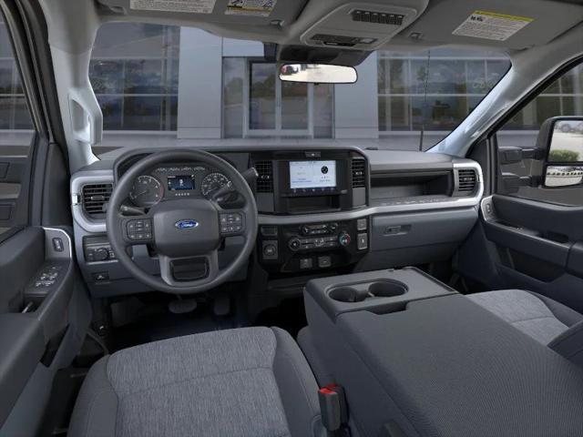 new 2025 Ford F-250 car, priced at $62,425