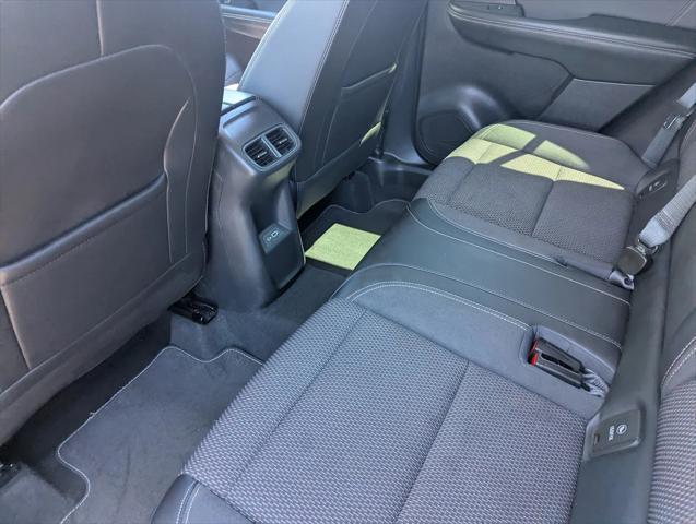 used 2023 Buick Envision car, priced at $22,999