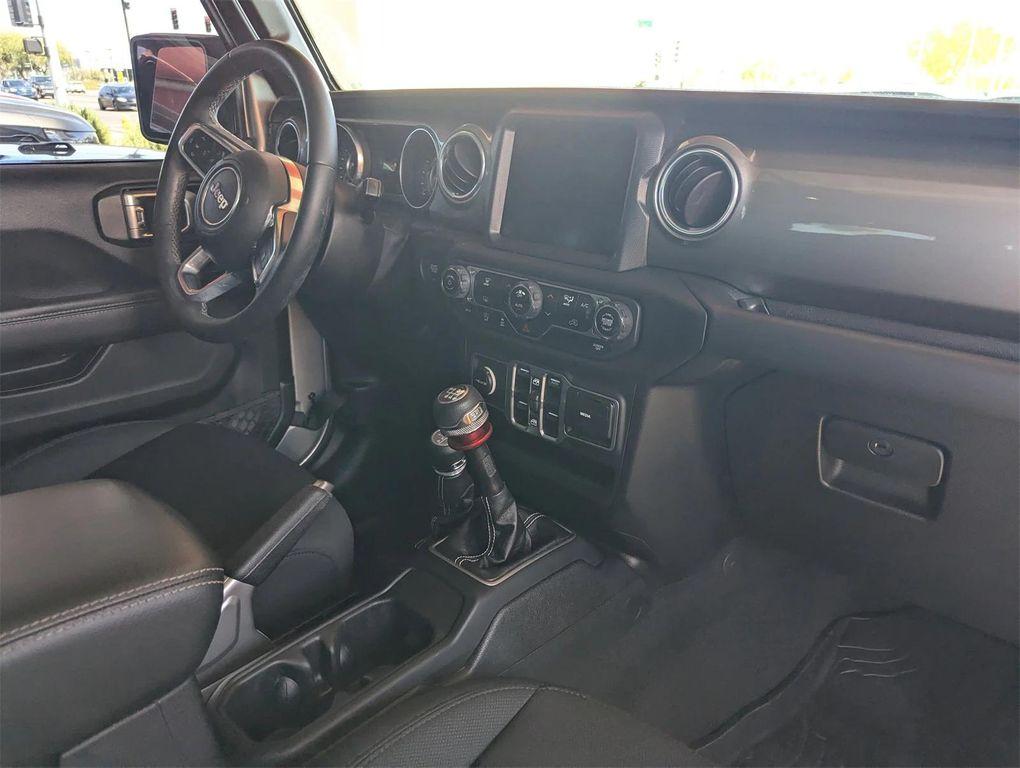 used 2018 Jeep Wrangler Unlimited car, priced at $27,881