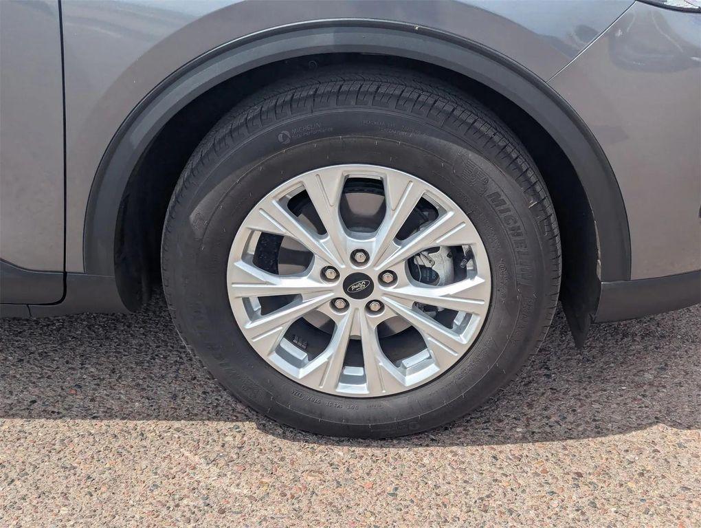 used 2024 Ford Escape car, priced at $22,150