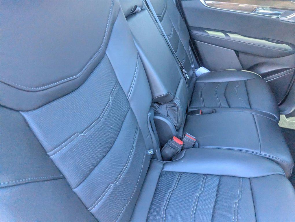 used 2024 Cadillac XT6 car, priced at $48,495