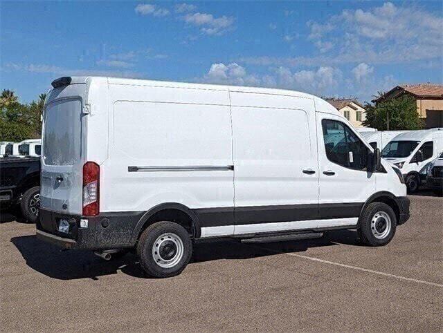 new 2024 Ford Transit-250 car