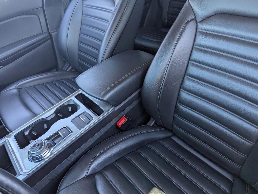 used 2024 Ford Edge car, priced at $22,297