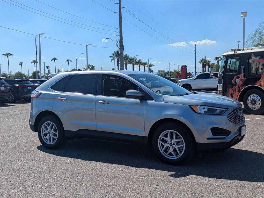 used 2024 Ford Edge car, priced at $22,297