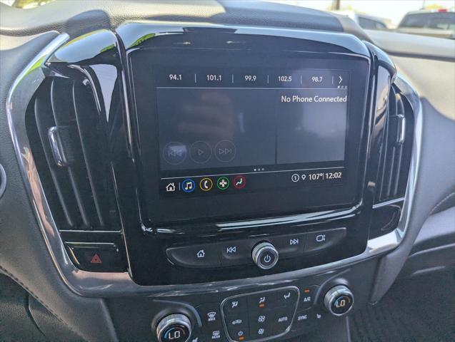 used 2023 Chevrolet Traverse car, priced at $27,995