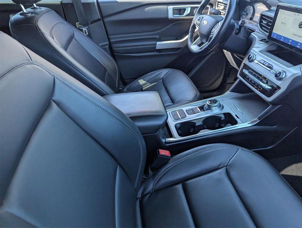 used 2022 Ford Explorer car, priced at $27,979