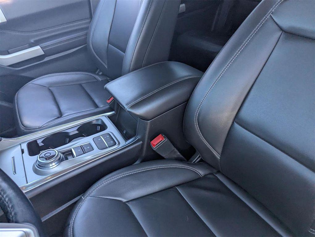used 2022 Ford Explorer car, priced at $27,979