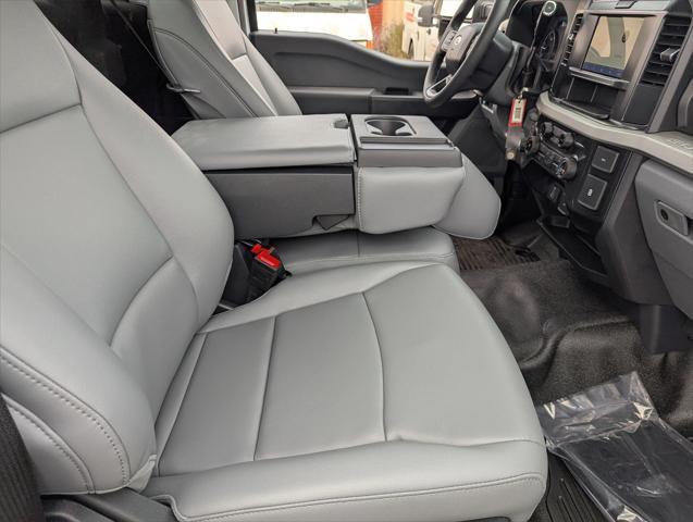new 2025 Ford F-450 car, priced at $70,940