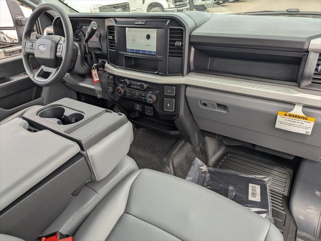 new 2025 Ford F-450 car, priced at $70,940