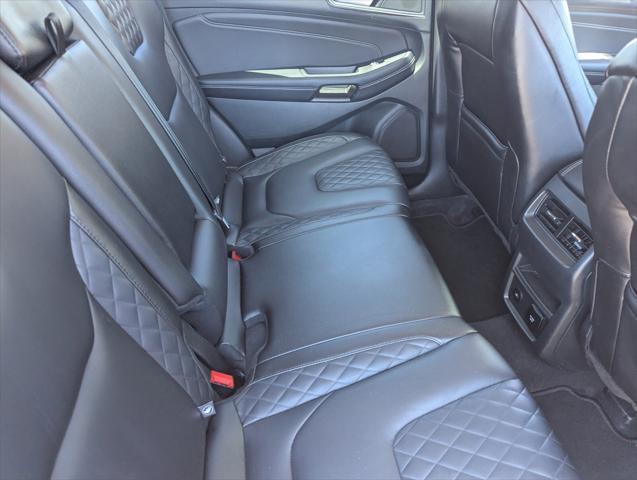 used 2024 Ford Edge car, priced at $26,995