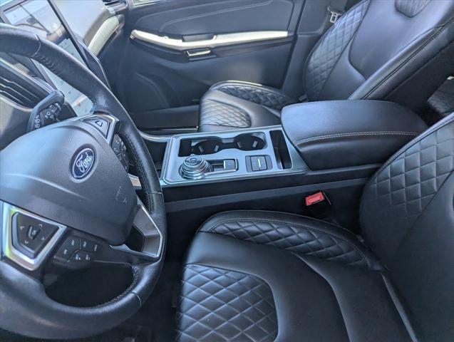 used 2024 Ford Edge car, priced at $26,995