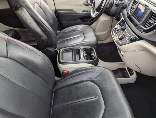 used 2020 Chrysler Pacifica car, priced at $18,995