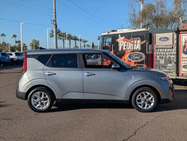 used 2022 Kia Soul car, priced at $14,995