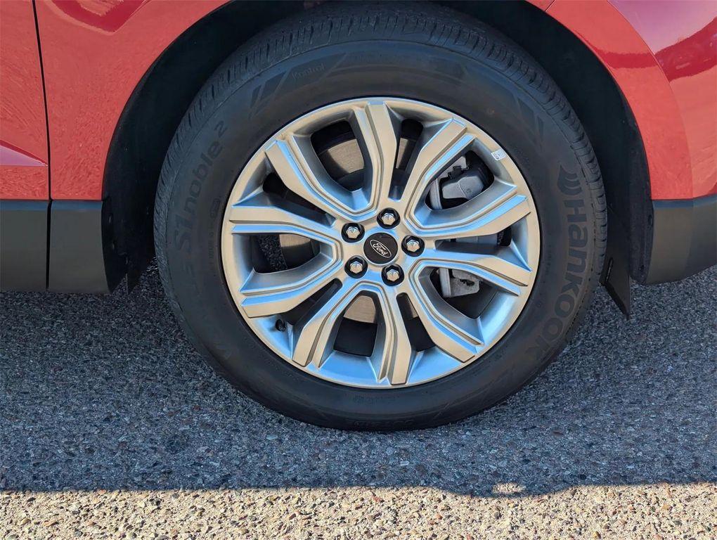 used 2024 Ford Edge car, priced at $27,329