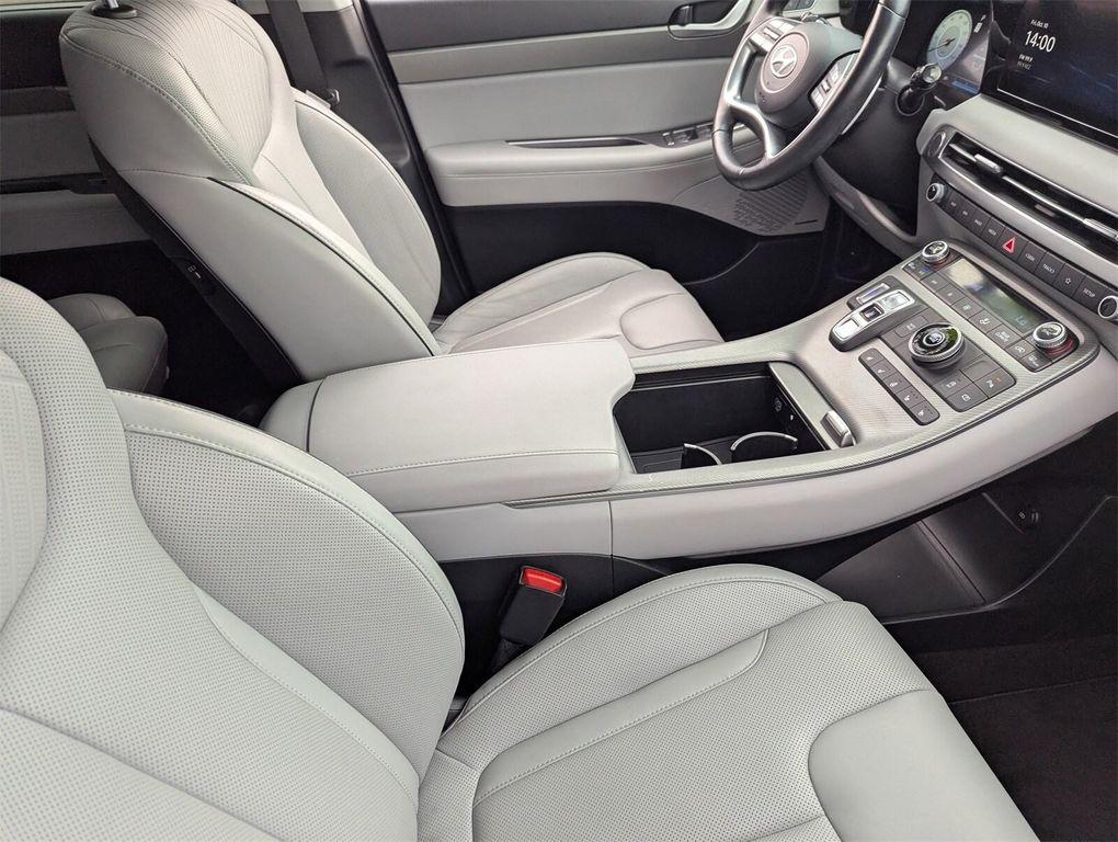 used 2024 Hyundai Palisade car, priced at $33,952