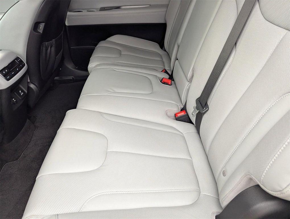 used 2024 Hyundai Palisade car, priced at $33,952
