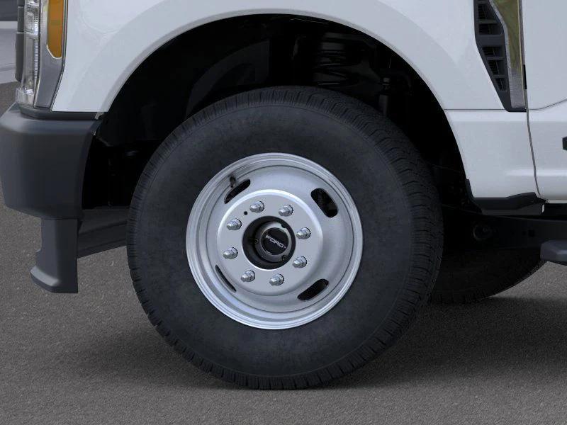 new 2025 Ford F-350 car, priced at $72,440