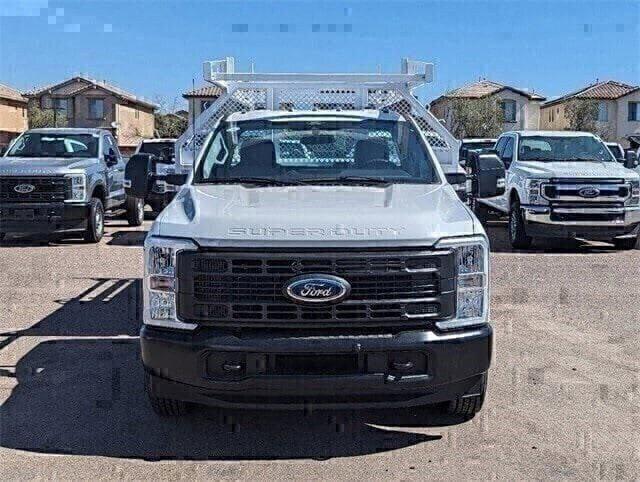 new 2024 Ford F-350 car