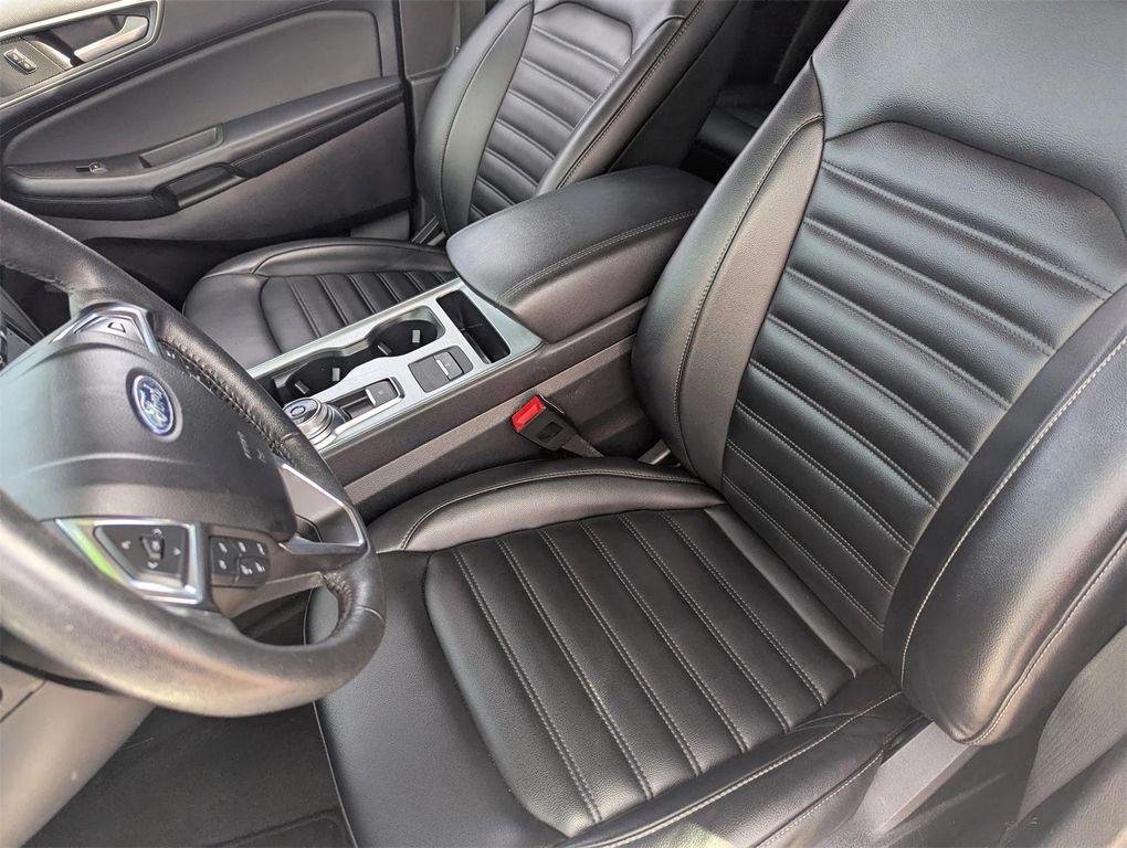 used 2022 Ford Edge car, priced at $19,999